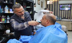 Elazığ'da berberlerin bayram mesaisi başladı