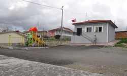Jandarmadan köy okuluna destek