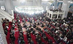 Bayram namazında ilk saf Iğdır’da tutuldu