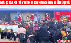 Sanat raylara taşındı: Muş Garı tiyatro sahnesine ev sahipliği