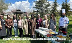 Van'da "Her Gebeye Bir Ebe" projesinden Anneler Günü etkinliği