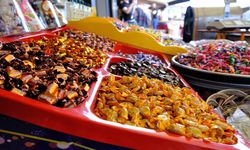 Bayram şekerleri tezgahlardaki yerini aldı