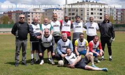 Kars’ta 19 Mayıs coşkusu sahaya taştı: Dostluk maçında kazanan kardeşlik oldu