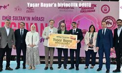 Erzurumlu yazar Yaşar Bayar’a Bursa’da birincilik ödülü