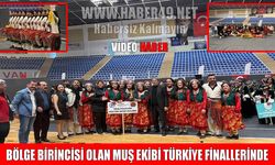 Muş’un halk oyunları ekibi Van’dan dereceyle döndü