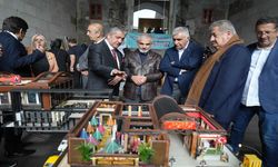 Çifte Minareli Medrese'de sanat rüzgarı