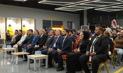 İnönü Üniversitesi’nde Gençlerle Buluşma: Akar’dan “Teknoloji Üretimi” Vurgusu