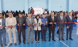 Çat’ta Halk Eğitim Merkezi yıl sonu sergisine büyük ilgi