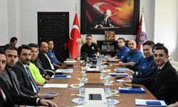Kars Emniyeti’nde güvenlik gündemi masaya yatırıldı