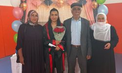 Muradiye’de mezuniyet sevinci pilav gününde yaşandı