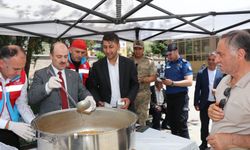 Oltu’da Muharrem ayı dolayısıyla aşure ikramı