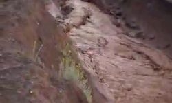 Van'ın Saray ilçesinde sağanak sele yol açtı