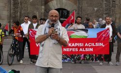 Erzurum’da sağlık çalışanları 137’nci kez Gazze için yürüdü