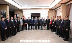Erzurum’da görev yeri değişen kaymakam ve vali yardımcılarına veda
