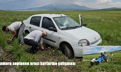 Gazetecinin imdadına köylüler yetişti: Traktörler peş peşe çamura saplandı