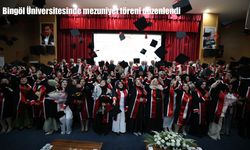 Bingöl Üniversitesinde 3 bin 467 öğrenci mezuniyet sevinci yaşadı