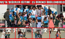 Muş’ta ‘dürüstlük’ kazandı: 35 öğrenciye ödülleri törenle verildi
