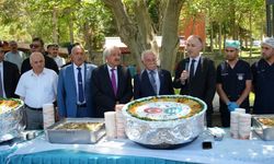İnönü Üniversitesi'nde Muharrem ayı dolayısıyla aşure ikramı yapıldı