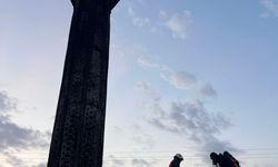 Van'da camide çıkan yangın hasara yol açtı