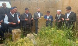 Tekman Kaymakamı Demirkol'dan Şeyh Süleyman Efendi Türbesi'ne ziyaret