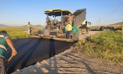 Kars'ta yol çalışmaları aralıksız sürüyor