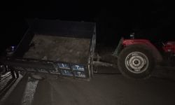 Elazığ’da traktörle otomobil çarpıştı: 3’ü ağır 10 yaralı