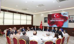 Elazığ Valisi Hatipoğlu gazetecilerle buluştu