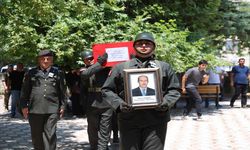 Kıbrıs Gazisi Adnan Coşkun, askeri törenle son yolculuğuna uğurlandı
