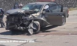 Malatya'da iki pikap çarpıştı: 3 yaralı