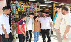 Elazığ'da suyun parasını boş kovaya bırakıp kameraya el sallayan çocuklar o anları anlattı