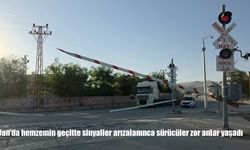 Van'da hemzemin geçitte sinyaller arızalanınca sürücüler zor anlar yaşadı