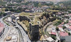 Bitlis Kalesi'nde kazılar büyük ölçüde tamamlandı