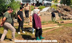 Taşlıçay Kaymakamı Kılıç’ın çizmeleri gündem oldu