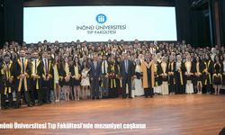 İnönü Üniversitesi Tıp Fakültesi'nde mezuniyet coşkusu