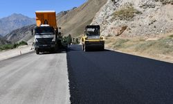 Hakkari-Van kara yolunda ulaşımı rahatlatacak çalışmalar sürüyor