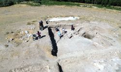Van'daki İremir Höyüğü'nde 5 bin 500 yıllık geçmişin izleri sürülüyor