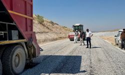 Akçadağ'da asfalt çalışmaları mahalle mahalle sürüyor