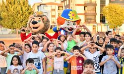 İlyas Mahallesi'nde 'Yeşilyurt Yaz Akşamları' coşkusu yaşandı