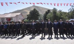 Bitlis’in kurtuluşunun 110. yıl dönümü törenle kutlandı