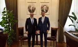 Rektör Hacımüftüoğlu’ndan MGK Genel Sekreteri Okay Memiş’e ziyaret