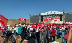 Ahlat’ta 1071 coşkusu: Türkiye’nin dört bir yanından vatandaşlar akın etti