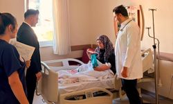 Tercan Devlet Hastanesi’nde yatan hastalar ziyaret edildi