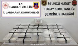 Hakkari’de 2 çuval uyuşturucu ele geçirildi