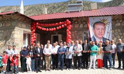 Köylüler birlik oldu, atıl binayı tesise çevirdi