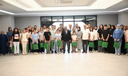 Yeşilyurt Belediyesi’nden başarılı öğrencilere ödül