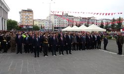 Kars’ta 30 Ağustos Zafer Bayramı’nın 104. yıl dönümü coşkuyla kutlandı