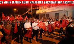 Malazgirt’te 1071 ruhu fener alayı ve bayrak yürüyüşüyle yaşatıldı