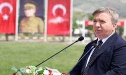 Vali Aydoğdu: "Bağımsızlık meşalesi sonsuza dek yanacak"