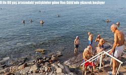 50 ile 80 yaş arasındaki yetişkinler güne Van Gölü'nde yüzerek başlıyor