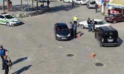 Alacakaya’da emniyet ekiplerinden geniş kapsamlı şok uygulama
